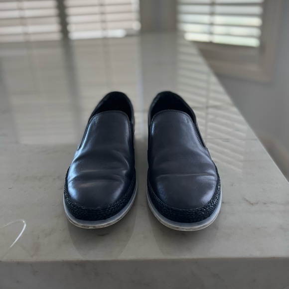 Loafers_&_Slip_Ons